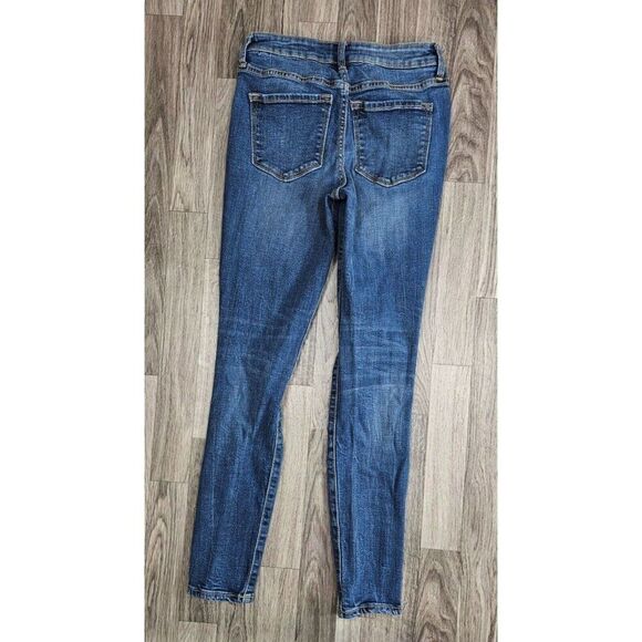 (3/$35) Old Navy Size 2 Regular Rockstar Mid Rise Distressed Skinny Blue Jeans - Picture 2 of 10